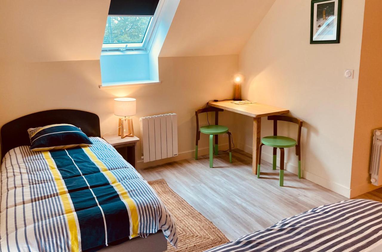 Les Pieds Dans L'Herbe Bed & Breakfast Rosporden Bagian luar foto